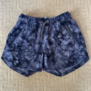 Lululemon/Athletica shorts